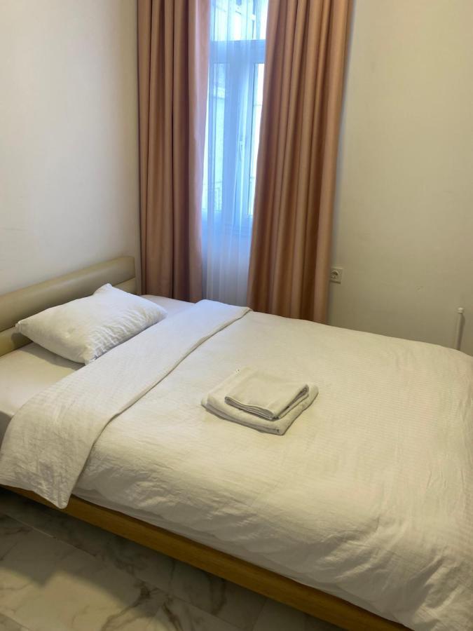 Hotel Yenikapi Истанбул Екстериор снимка
